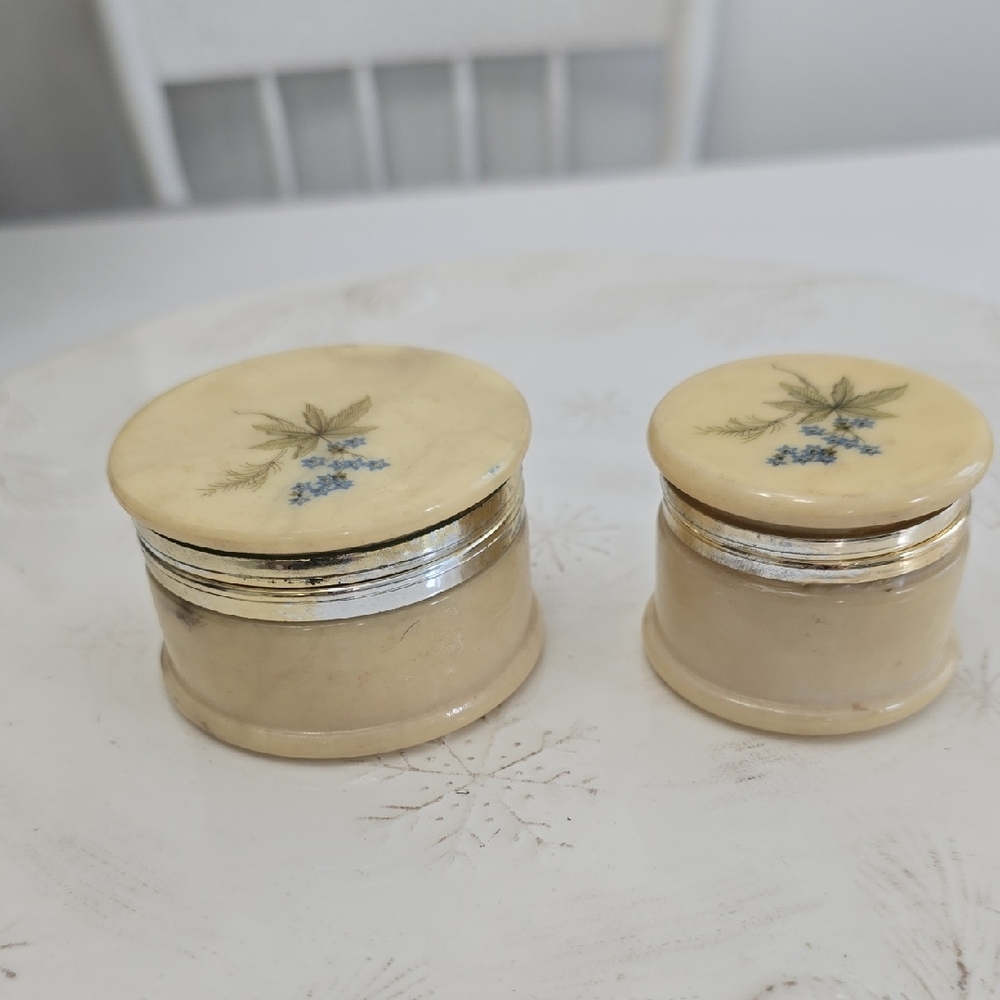Set Of 2 Vintage Genuine Alabaster Trinket Boxes Made In Italy Beige Blue Floral